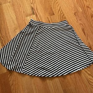Black and white stripe mini skirt